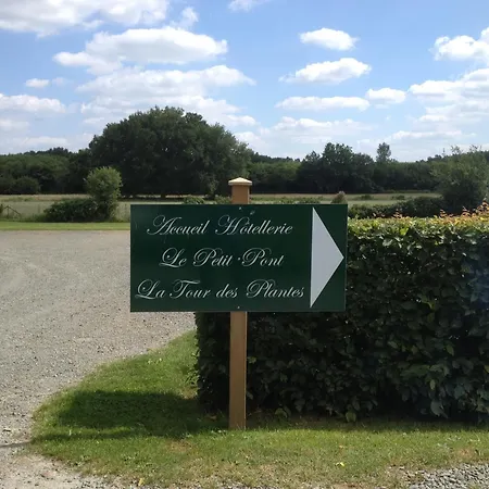 La Tour Des Plantes Pensión 3*