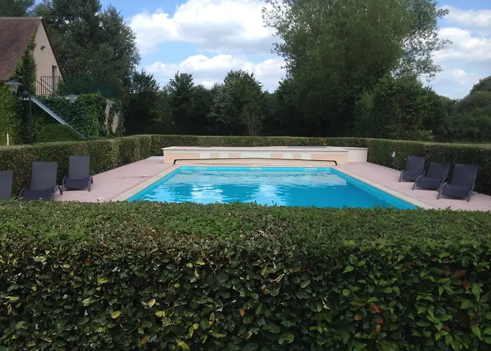 La Tour Des Plantes Maison d'hôtes Moncé-en-Belin