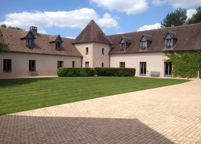 La Tour Des Plantes Maison d'hôtes Moncé-en-Belin